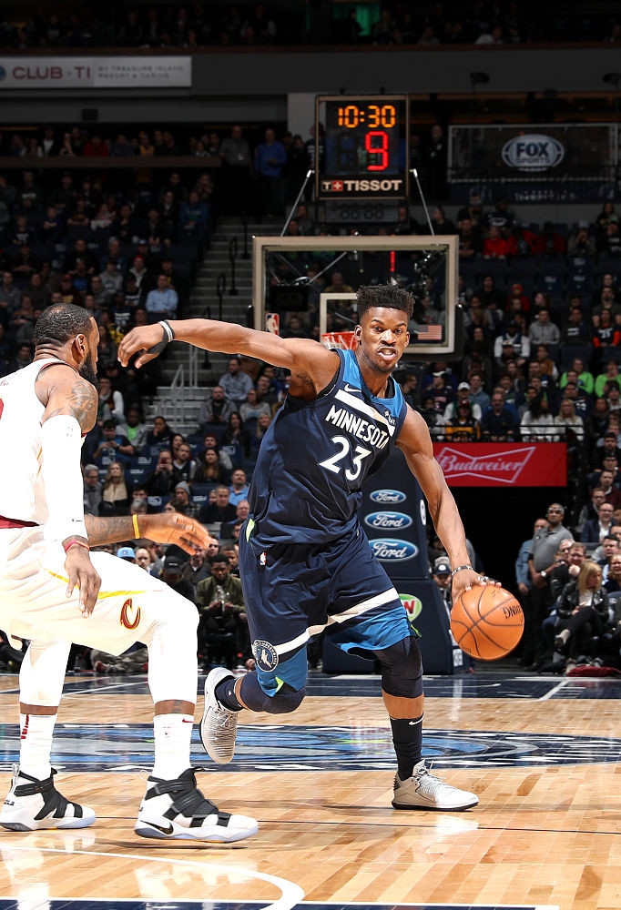 乐动体育-巴纳卡尔离队引发热议，球队阵容再添缺憾的简单介绍